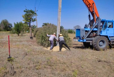 Odesaoblenergo upgrades power grid infrastructure in Ivanivka District