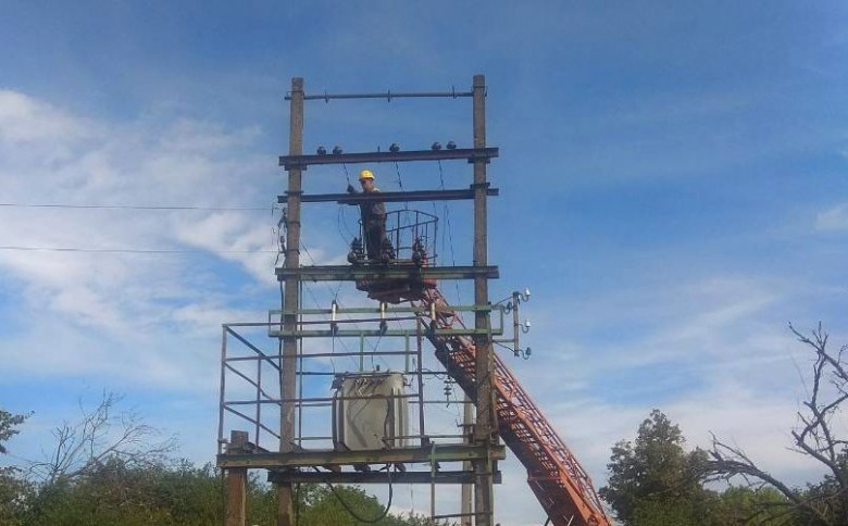 DTEK Donetsk grids returned electricity to 147 residents of the front-line Shumy village