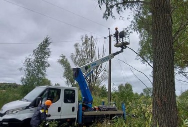 Наслідки негоди подолали: енергетики ДТЕК повернули світло 235 населеним пунктам