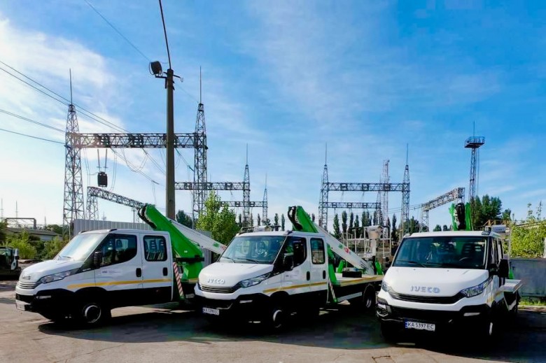 DTEK Kyiv Regional Grids to bring power back to customers faster thanks to new aerial platforms