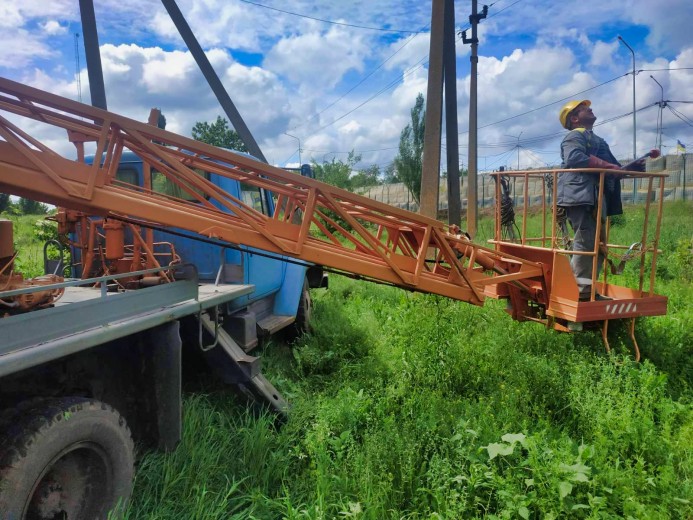 DTEK Donetsk Grids restored service to 23 settlements that lost power after rough weather