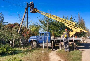 DTEK Donetsk Grids restored service to the front-line villages of Luhanske and Taramchuk that lost power after armed conflict