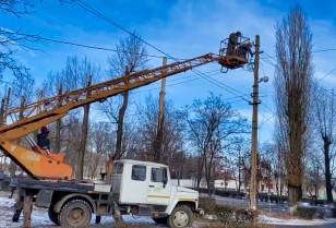 Over the weekend, DTEK Donetsk Grids restored service to 20 settlements that lost power after severe weather