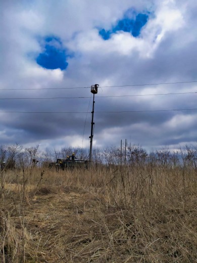 DTEK Donetsk Grids restored service to residents of Krasnohorivka that was left without electricity due to hostilities