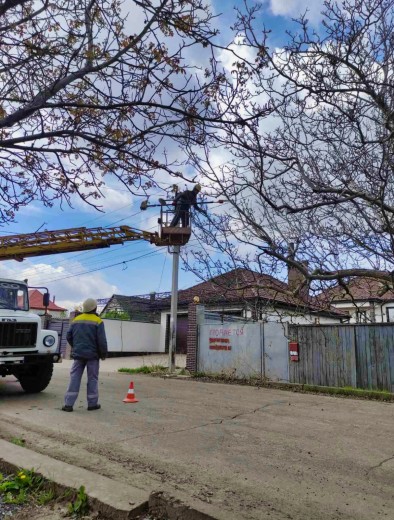 In order to prevent power outages for customers, DTEK Odessa Grids will clear 1,500 km of distribution network routes