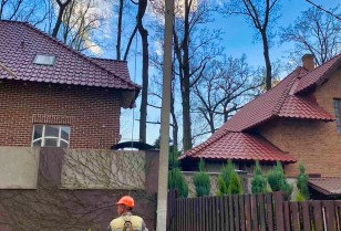 Over the course of a week, electricity was restored to 5,700 families and service was completely restored to the Ivankiv community: DTEK electricians continue repairing grids in the liberated areas of the Kyiv region