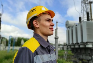 During the war, DTEK Grids provided stable job and salary to 66 students