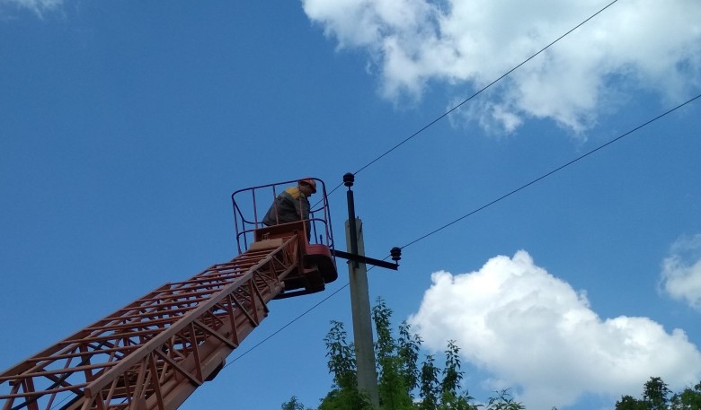 DTEK Donetsk Grids has restored power to homes of more than 5,000 families