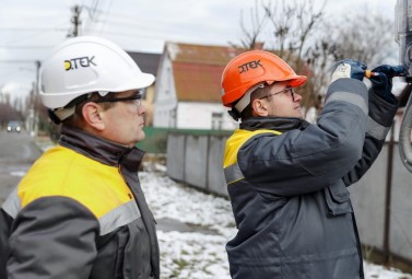 DTEK has restored electricity to 77,000 families in Donetsk and Dnipropetrovsk regions over the course of a week