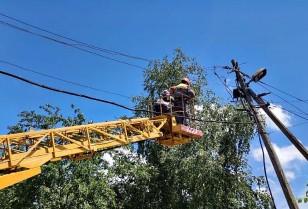 DTEK Donetsk Grids managed to restore electricity to more than 73,000 families in 55 settlements over the course of a week