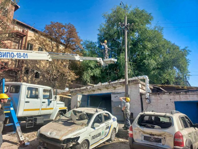 DTEK energy workers restored operation of grids after the missile attack on Kryvyi Rih