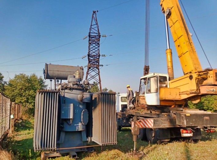 DTEK Dnipro Grids energy workers ensured electricity supply to the new waterworks after the demolition of Kakhovka HPP