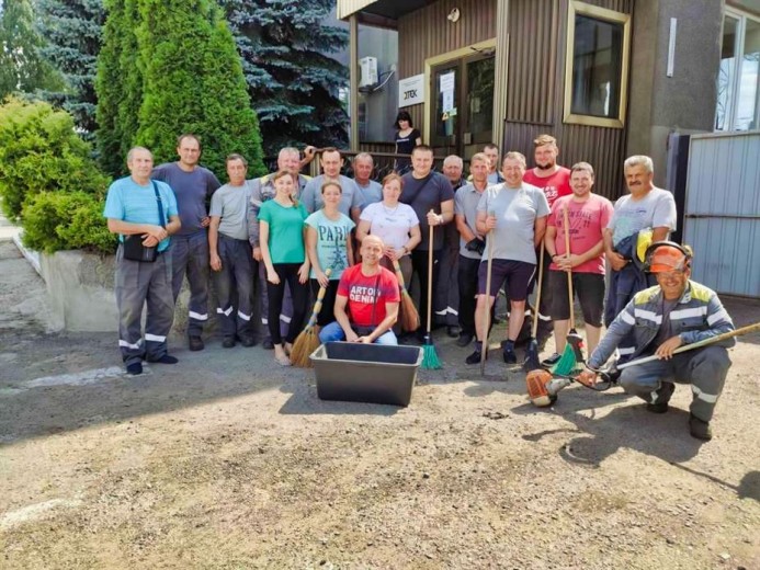 DTEK Dnipro Grids joined the World Cleanup Day: cleaned the area of 65,000 m2, removed 860 tons of waste and 5,800 Gb of digital trash