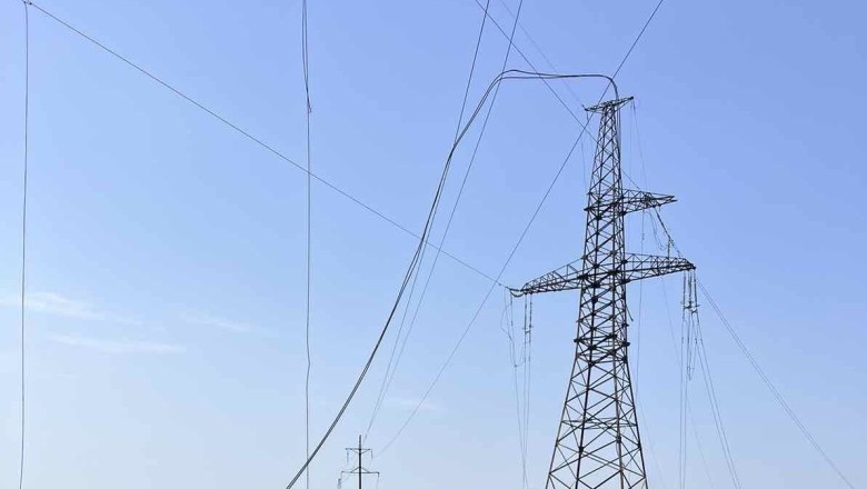 DTEK Donetsk Grids restored electricity to almost 14,000 families, de-energized due to bad weather