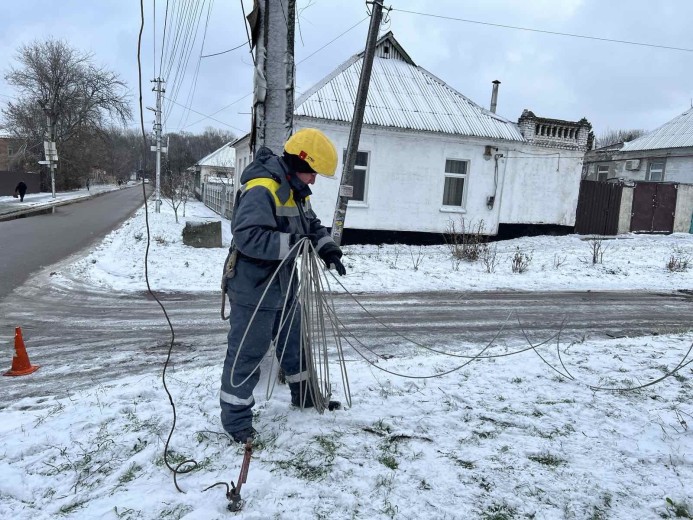 DTEK restored electricity to 81,000 customers in the Dnipropetrovsk region after bad weather