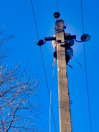 DTEK Donetsk Grids continues repairs of the grids: electricity restored to 7,000 families