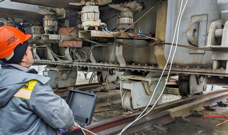 Енергетики ДТЕК Одеські електромережі допомогли відновити роботу високовольтної підстанції, що забезпечує херсонців водою та теплом