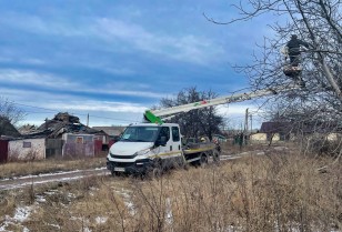 DTEK Donetsk Grids continues repairs of the grids: electricity has been restored to almost 9,000 families over the course of the day