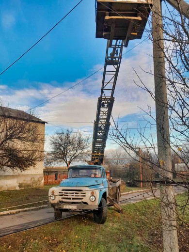 Electricity restored to another 20 settlements: DTEK Donetsk Grids continues restoration of the grids