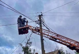 DTEK energy workers restored electricity to 13,000 homes in the Dnipropetrovsk region that were de-energized due to the shelling