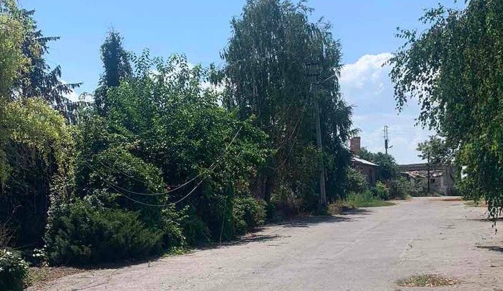 DTEK energy workers restored power supply after shelling to more than 3,000 families in the Dnipropetrovsk region