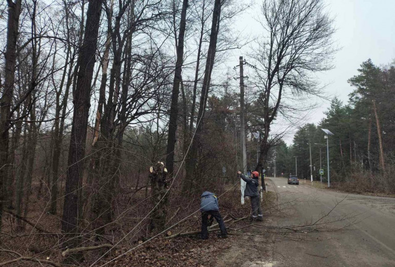 На Київщині в грудні енергетики ДТЕК Київські регіональні електромережі відновили електропостачання для майже 7 тисяч родин