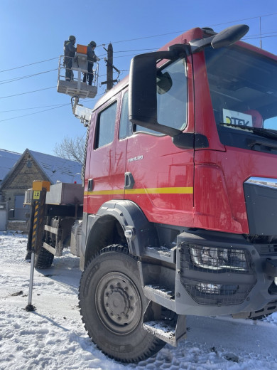 DTEK Donetsk Grids managed to restore power to 305,500 homes in February