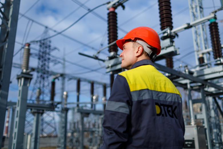 The summary of the 2024-2025 autumn-winter period: energy workers of DTEK Dnipro Grids eliminated almost 5,700 emergencies