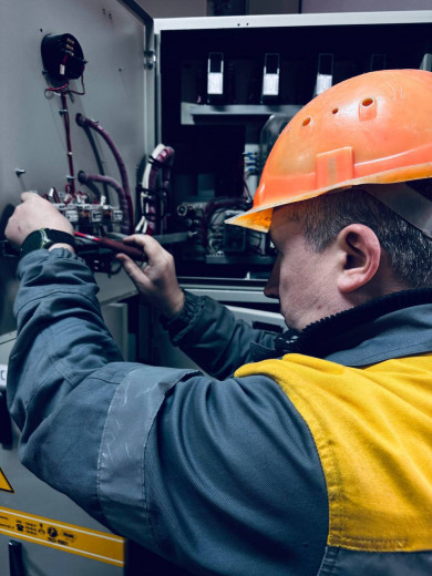 Протягом квітня енергетики ДТЕК Одеські електромережі відновили електропостачання для понад тисячі родин