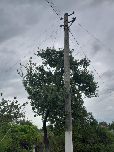 DTEK Donetsk Grids restored electricity to residents of 3 settlements yesterday