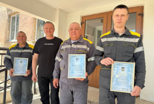 Energy workers of DTEK Odesa Grids were awarded with certificates of gratitude of the Ministry of Energy of Ukraine for restoring electricity in Kherson