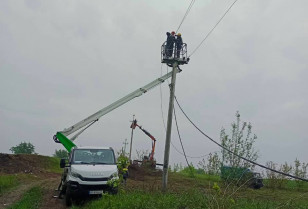 За червень енергетики ДТЕК Київські регіональні електромережі повернули світло у понад дві тисячі осель після обстрілів