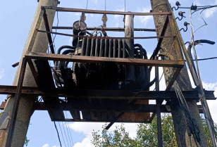 За добу енергетики ДТЕК Дніпровські електромережі заживили 1,8 тисячі осель після обстрілів