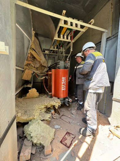 За тиждень фахівці ДТЕК Київські електромережі повернули світло понад 12,5 тисячам родин, постраждалих від ракетних та дронових атак