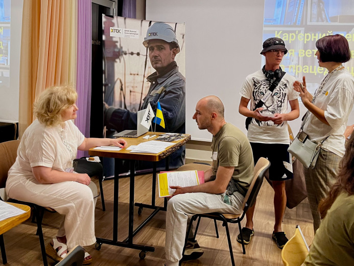 Можливості працевлаштування в компанії для ветеранів та ветеранок: ДТЕК Одеські електромережі взяв участь у дні кар’єри