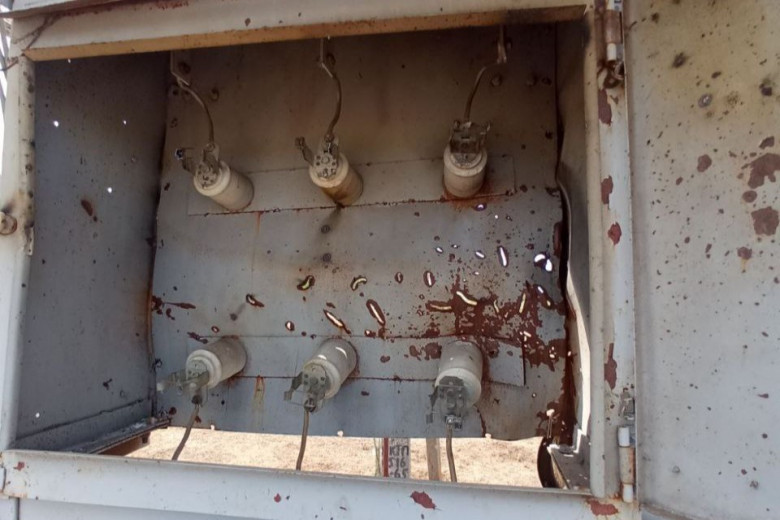 Енергетики ДТЕК Дніпровські електромережі повернули світло до 4,5 тисяч осель, знеструмлених через обстріли