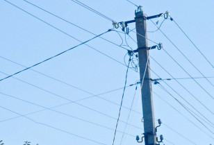 Енергетики ДТЕК Дніпровські електромережі відновили світло після обстрілів у 15 населених пунктах Дніпропетровщини