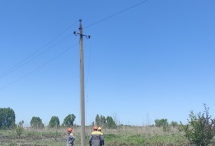 Зі світлом 9 населених пунктів: ДТЕК Донецькі електромережі продовжує ремонти мереж та обладнання