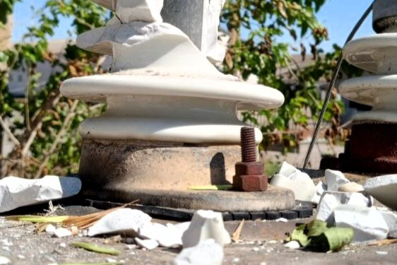 Енергетики ДТЕК Дніпровські електромережі відновили світло у 7 населених пунктах регіону, що постраждали від обстрілів