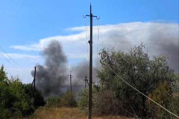 За тиждень ДТЕК Дніпровські електромережі повернув світло після обстрілів у 95 тисяч осель Дніпропетровщини