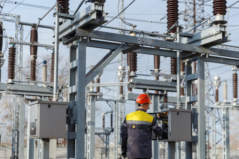 DTEK Dnipro Grids purchased additional materials for prompt restoration of electricity worth almost 39 mln hryvnias in 2025