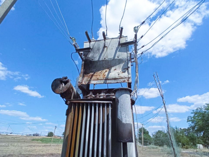 DTEK Dnipro Grids restored electricity after shelling to 17,600 homes in the Dnipropetrovsk region over the course of the week