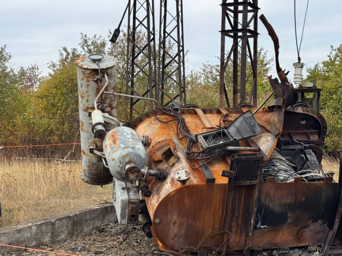 Зі світлом – ще 21 тисяча родин: ДТЕК Дніпровські електромережі продовжує відновлення після нових атак на енергооб’єкти