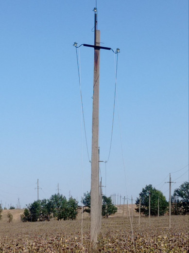 Енергетики ДТЕК Дніпровські електромережі відновили світло після обстрілів у 65 населених пунктах регіону