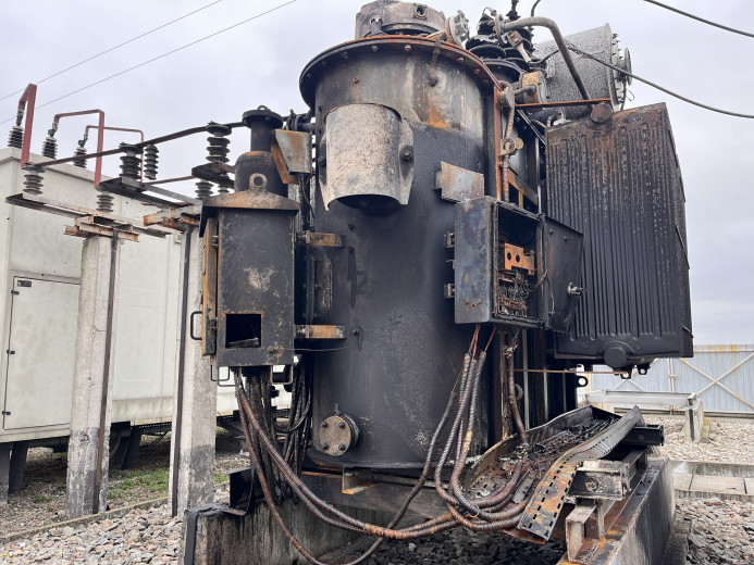 За тиждень ДТЕК Дніпровські електромережі повернув світло для 95 тисяч родин після російських атак