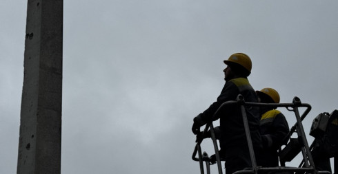 За минулий тиждень енергетики ДТЕК Одеські електромережі повернули світло для майже 214 тис. родин За минулий тиждень енергетики ДТЕК Одеські електромережі повернули світло для майже 214 тис. родин