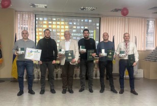 35 енергетиків ДТЕК Київські регіональні електромережі отримали державні відзнаки до професійного свята