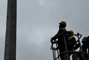 Підсумки минулого тижня: енергетики повернули світло для майже пів мільйона родин після ворожих атак та негоди Підсумки минулого тижня: енергетики повернули світло для майже пів мільйона родин після ворожих атак та негоди