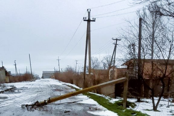 Енергетики ДТЕК Дніпровські електромережі повернули світло у понад 1 млн осель після масштабної атаки рф