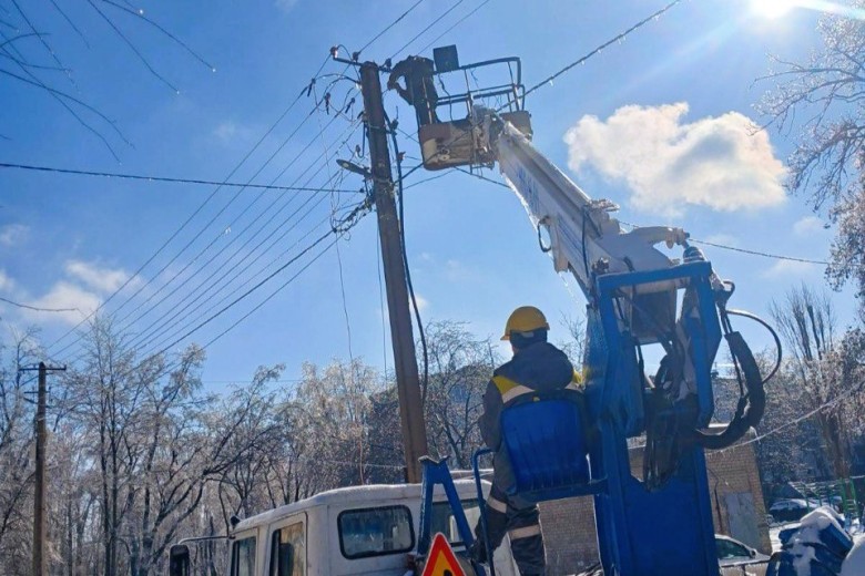 DTEK Dnipro Grids restored electricity to 105 settlements after russian attacks